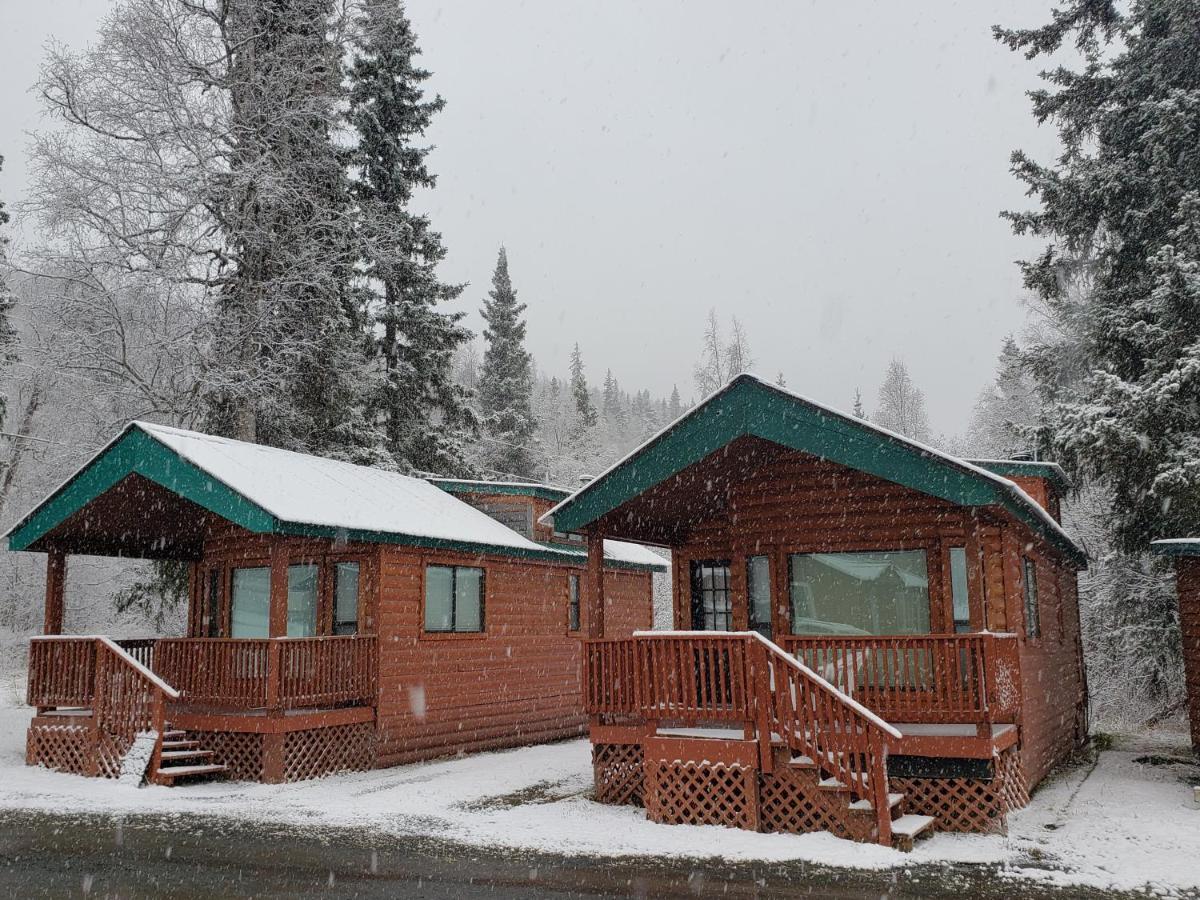 Gwin'S Lodge & Roadhouse Cooper Landing Exterior foto