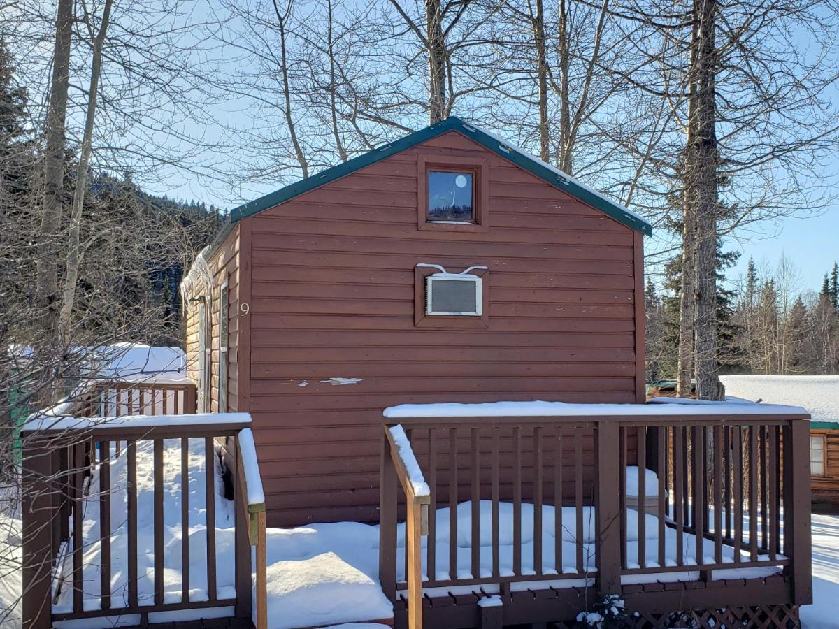 Gwin'S Lodge & Roadhouse Cooper Landing Exterior foto