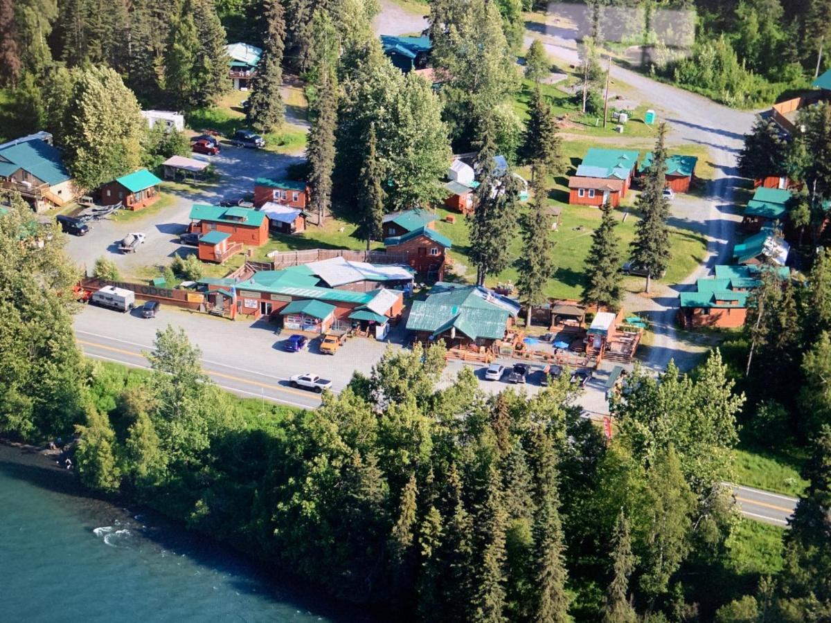 Gwin'S Lodge & Roadhouse Cooper Landing Exterior foto