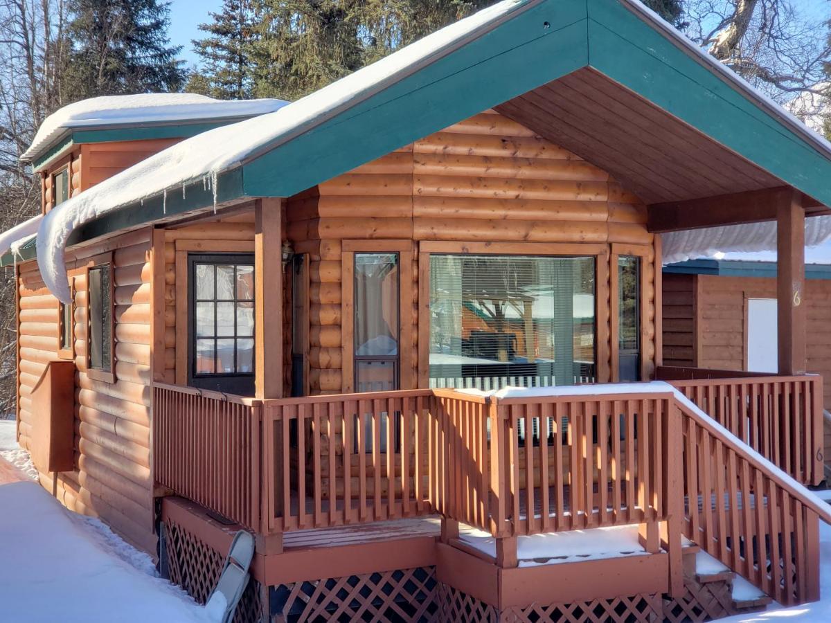 Gwin'S Lodge & Roadhouse Cooper Landing Exterior foto