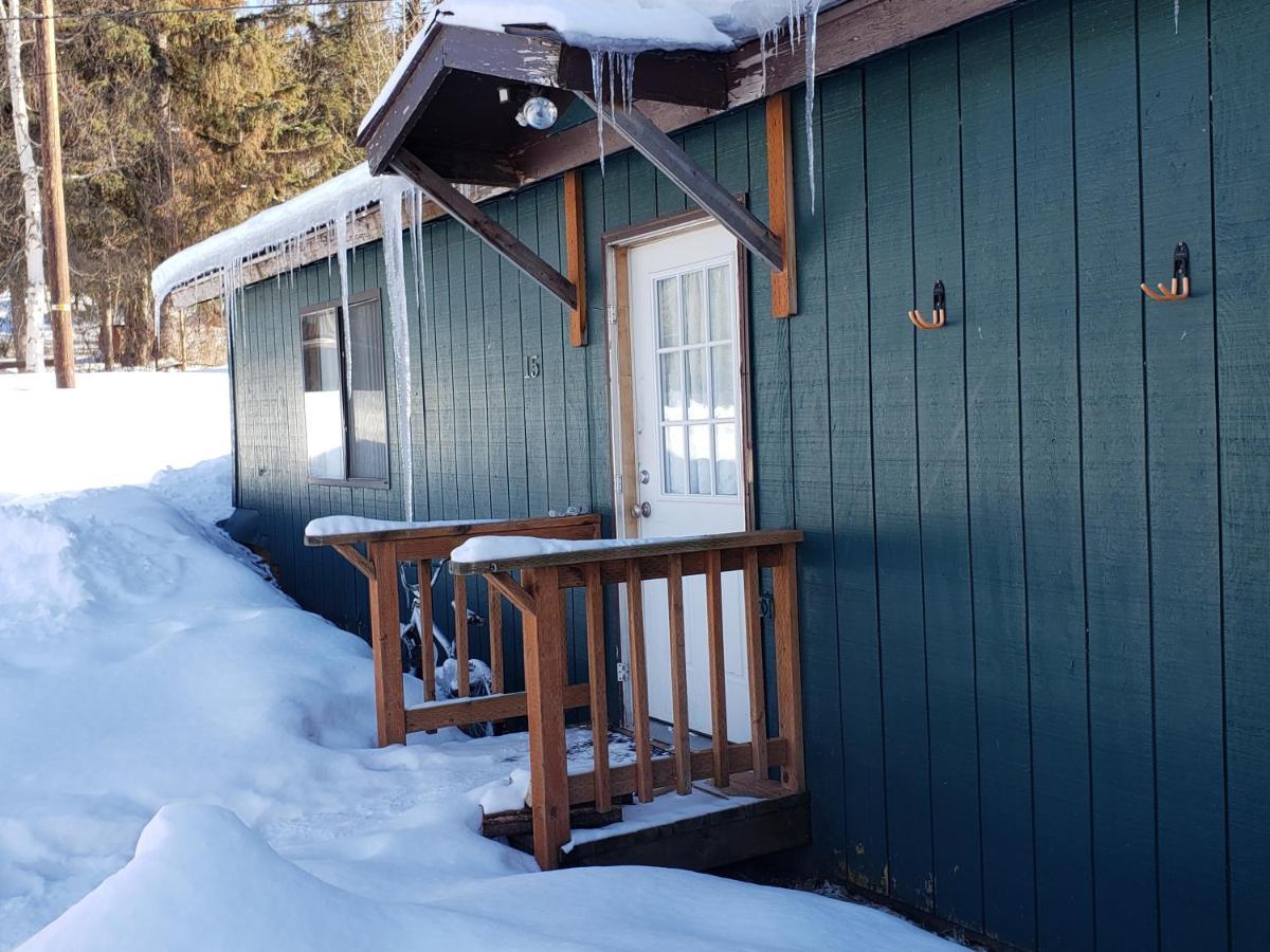 Gwin'S Lodge & Roadhouse Cooper Landing Exterior foto