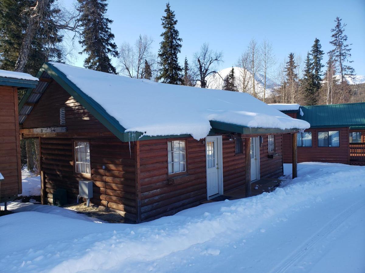 Gwin'S Lodge & Roadhouse Cooper Landing Exterior foto